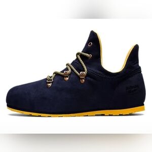 Onitsuka Tiger Monte Pokhara Shoes Midnight/Golden Glow; 8.5UK,27.5CM,43.5EUR